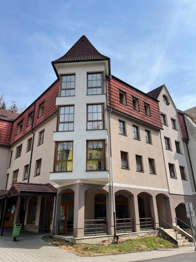 Apartmány U Pošty Jáchymov Kültér fotó